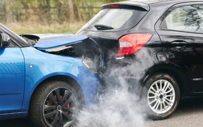 Bati no carro de alguém e paguei a franquia: ainda posso ser cobrado pela seguradora?